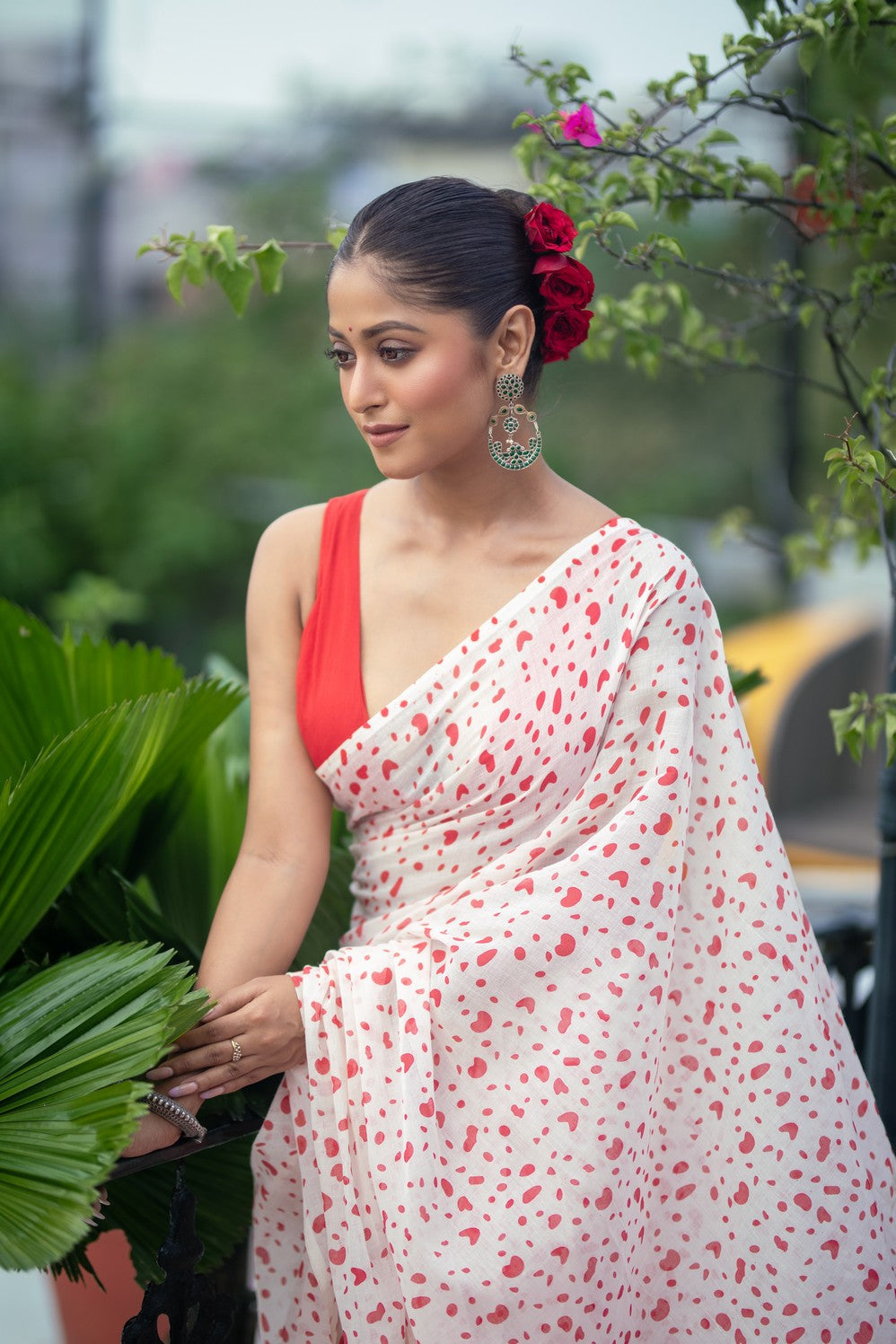 Very Much Indian Mastaani - Pure Mul Cotton Handloom Swadesiicart with Beautiful Heart Prints - Red