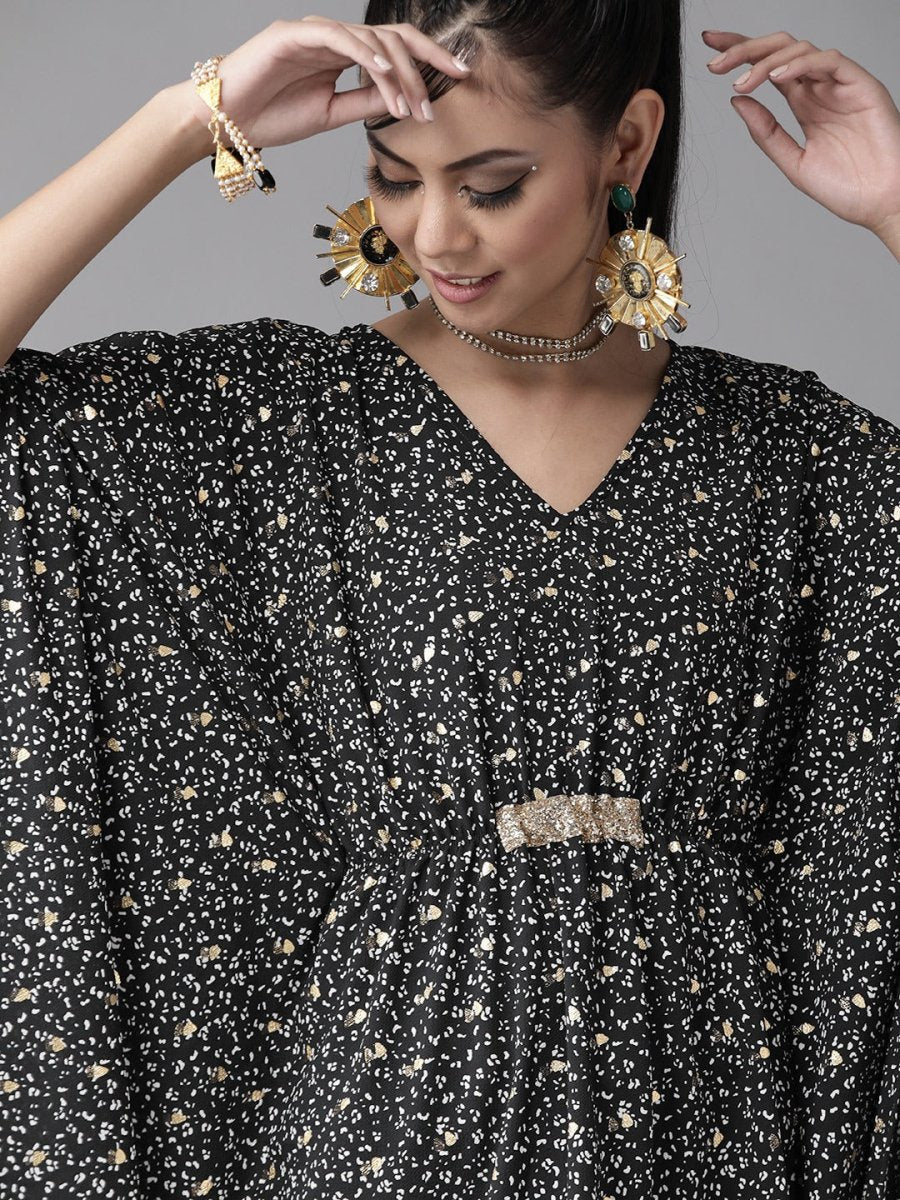 Ahalyaa Women Black & White Printed Flared Sleeves Kaftan Kurta | Swadesiicart