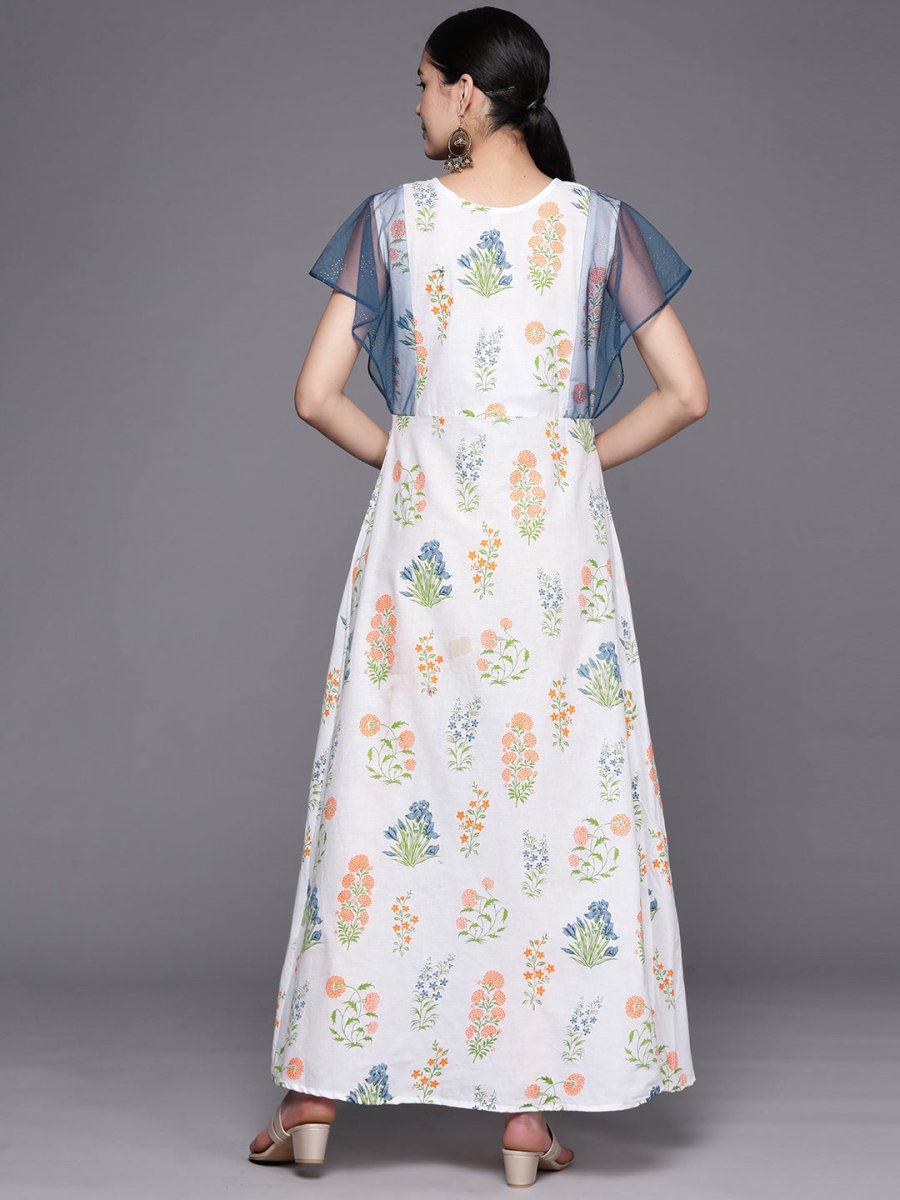 Ahalyaa Women White & Blue Printed A-Line Kurta | Swadesiicart
