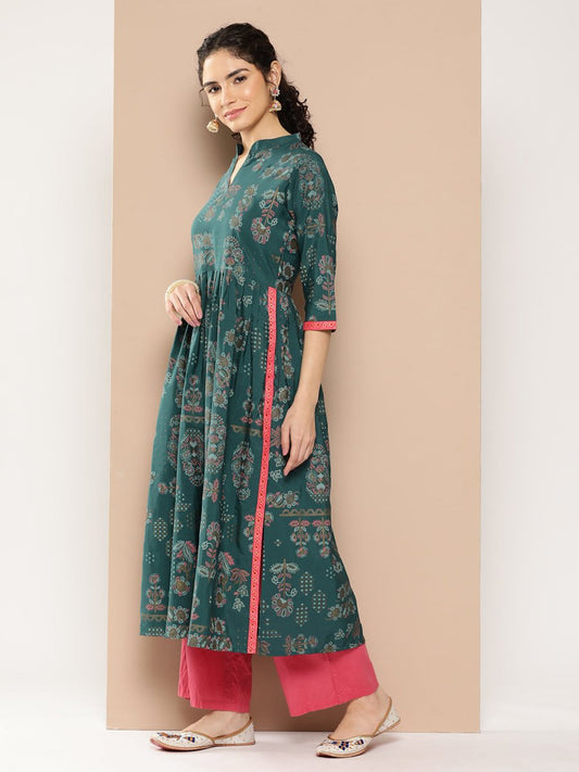 Ahalyaa Women Floral Printed Floral Crepe Kurta | Swadesiicart