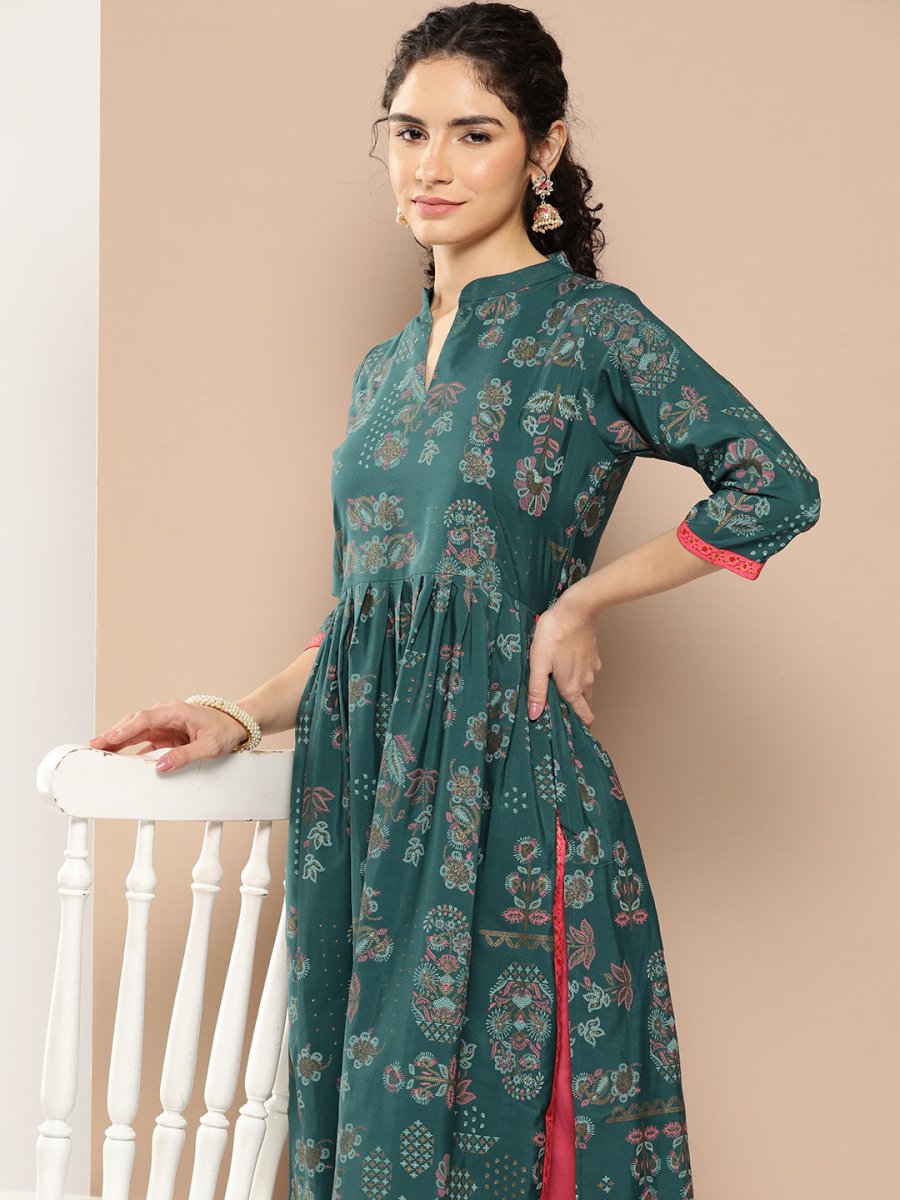 Ahalyaa Women Floral Printed Floral Crepe Kurta | Swadesiicart