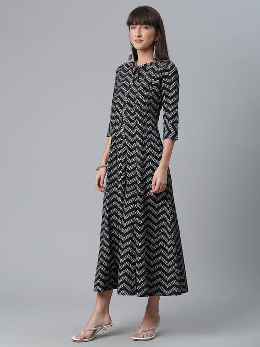 Ahalyaa Crepe Black Printed Kurta | Swadesiicart