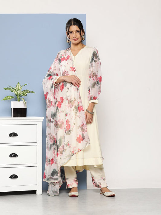 Ahalyaa Women Off White Floral Empire Gotta Patti Kurta with Trousers & With Dupatta | Swadesiicart