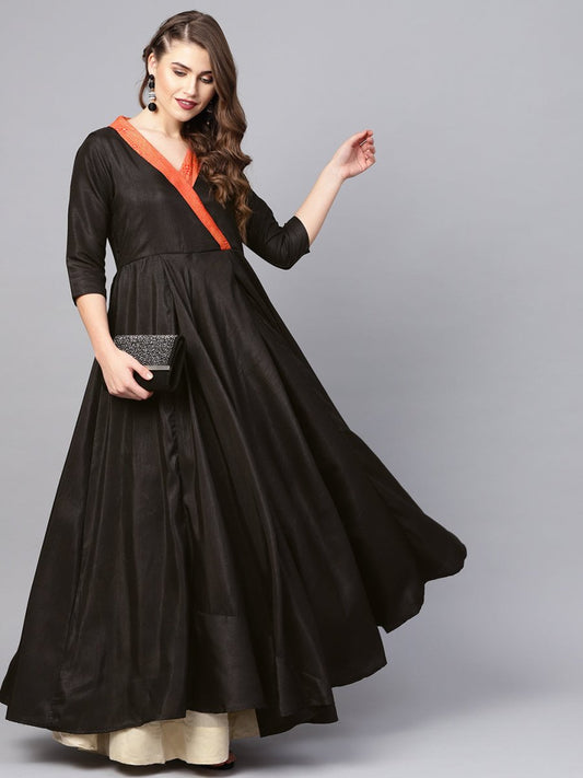 Ahalyaa Black Plain A-Line Kurta | Swadesiicart