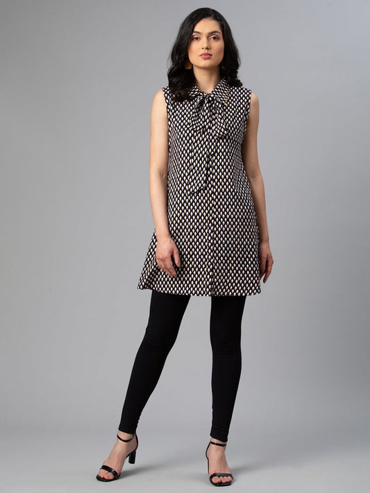 Ahalyaa Black & White Shirt Collar Printed Tunic | Swadesiicart
