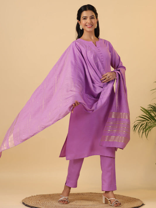 Janasya Regular Magics Slub Lavender Solid Notch Neck Kurta,Bottom & Dupatta | Swadesiicart