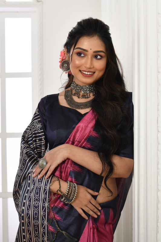 Vishnu Weaves Women's Pink Tussar Silk Temple Print Saree with Blouse - Swadesiicart