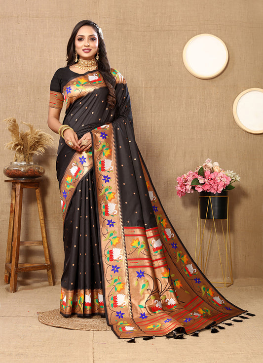 Lorenvalley Fashion Black Soft Paithani Silk Woven Design Rich Zari Meenakari Weaving Saree - Swadesiicart