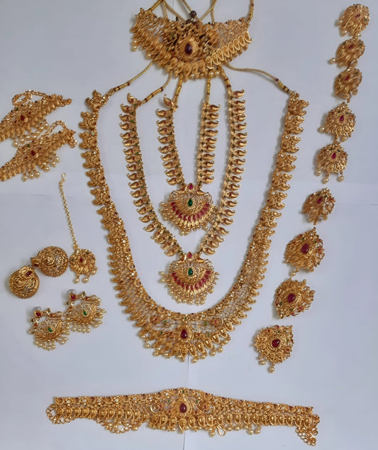 Elite Trading 19 piece Golden Bridal Jewellery Set