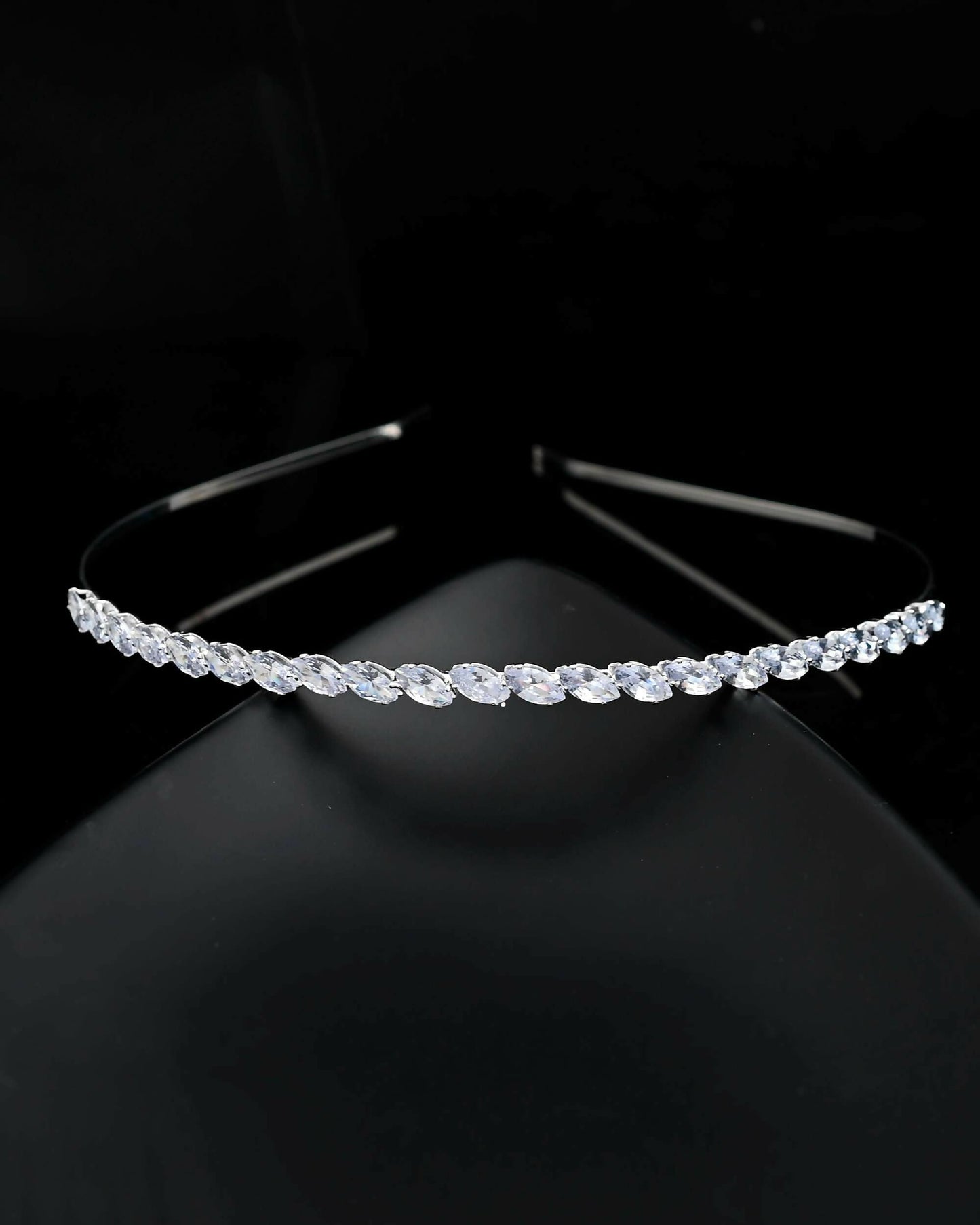 VOJ Silver Plated AD Studded Hairband | Swadesiicart