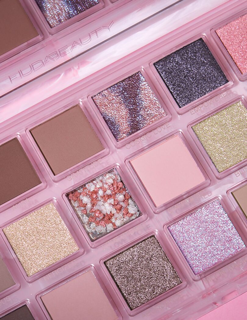Huda Beauty Rose Quartz Eyeshadow Palette | Swadesiicart
