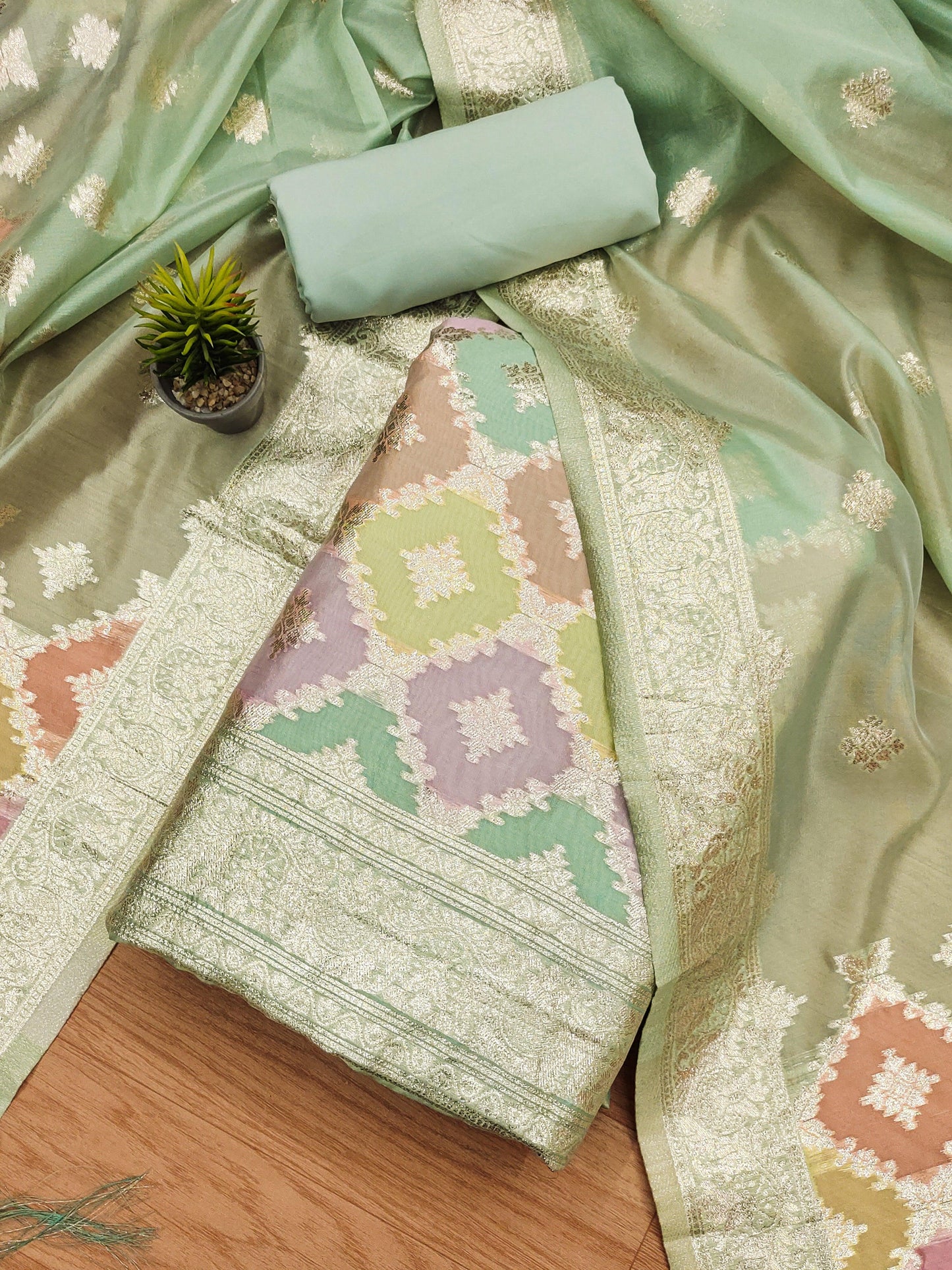Lorenvalley Fashion Women Zari Woven Organza Suit Unstitched - Green | Swadesiicart