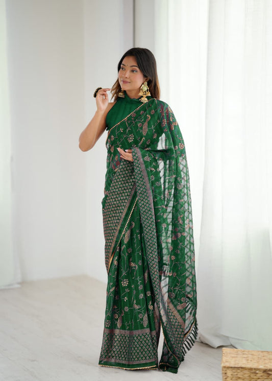 Lorenvalley Fashion Green Solo Georgette Superb Finishing Foils Print & Fancy Zalar Lace in Border Saree with Blouse - Swadesiicart