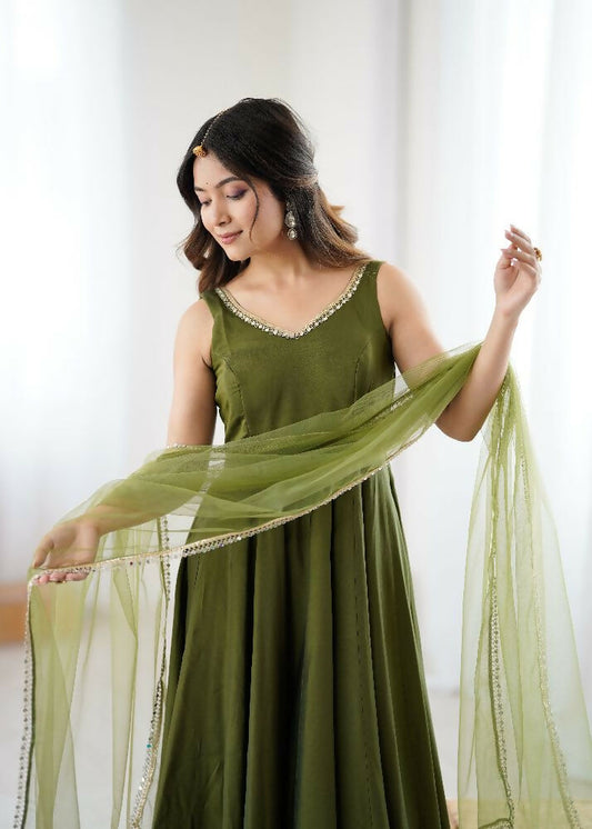 Joban Fashion Mehndi Kurta Set Chanderi Sequence Embroidery Work
