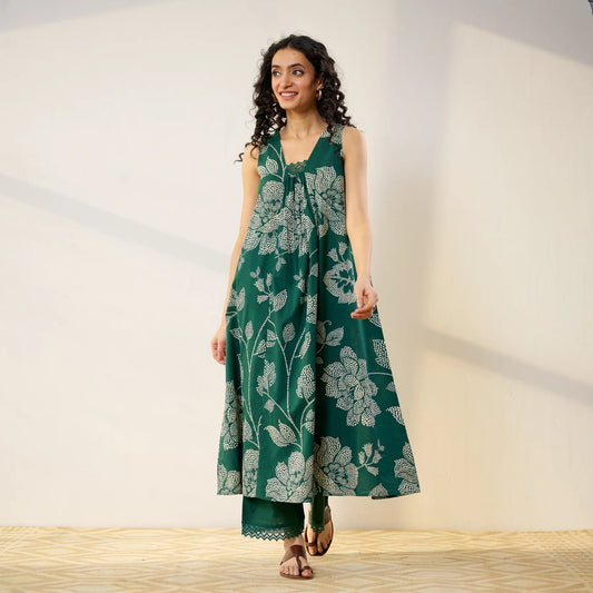 Pimu Women Floral Printed Pleated Pure Cotton Kurta with Palazzos-Green - Swadesiicart