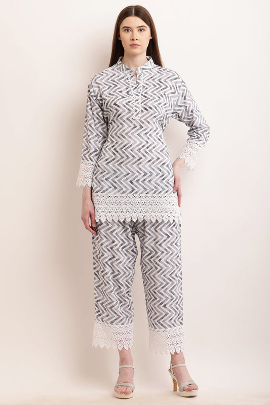 PAVONINE Grey Color Zig-Zag Printed with Lace Inserted Cord Set For Women - Swadesiicart