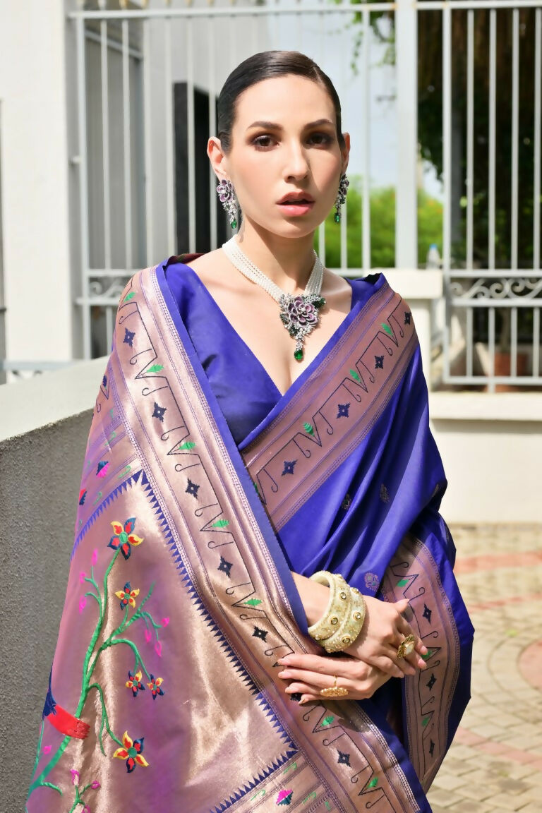 Vishnu Weaves Women's Royal Paithani Silk Zari Woven Saree with Blouse - Swadesiicart
