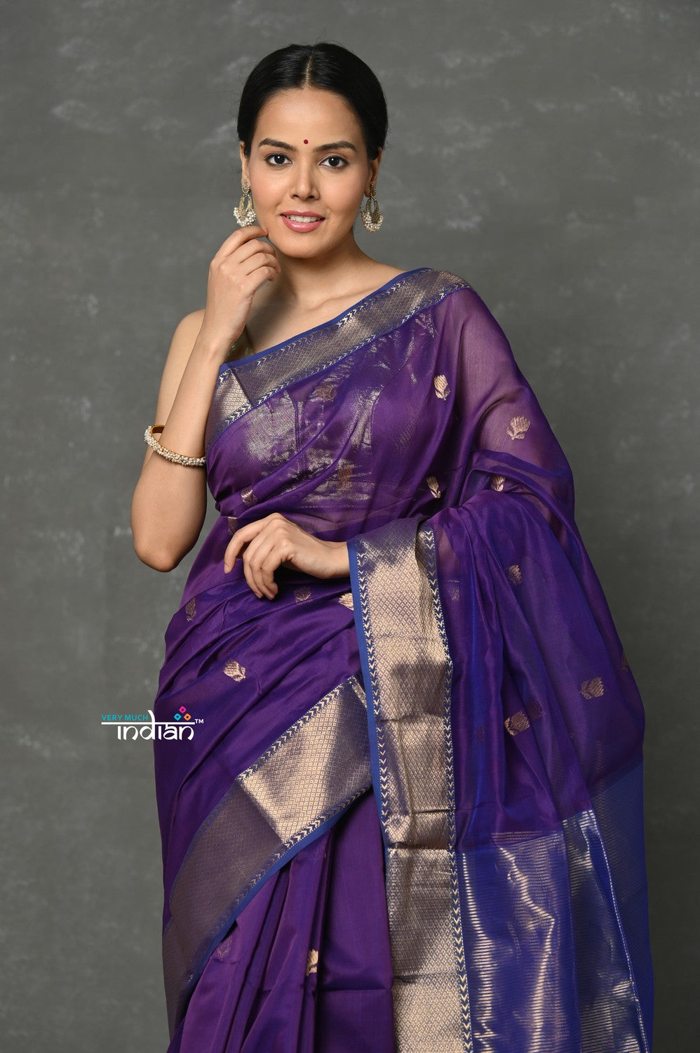 Very Much Indian Tyohaar - Handloom Pure Cotton Silk Saree With Golden Border - Violet | Swadesiicart