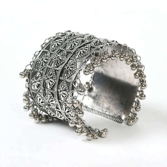 Mominos Fashion Joharkamal Oxidised Silver-Plated Ghungroo Handcraft Bracelet - Design 024