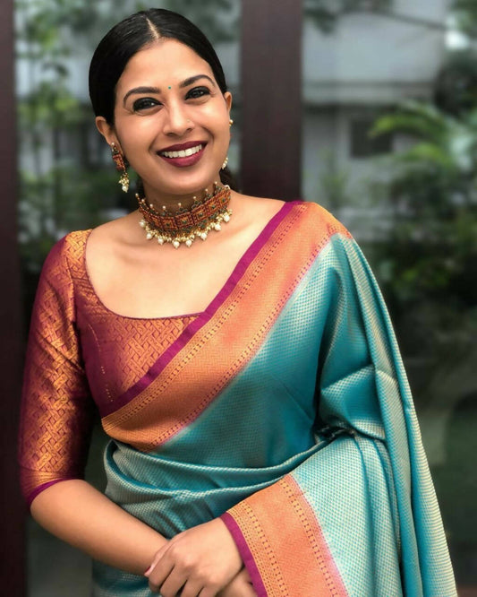 DEIANA'S Beautiful Designer Golden zari Soft Lichi Silk Saree - Sky Blue - Swadesiicart