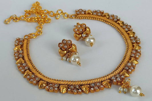 White Agate necklace Set - Mokshi Collections