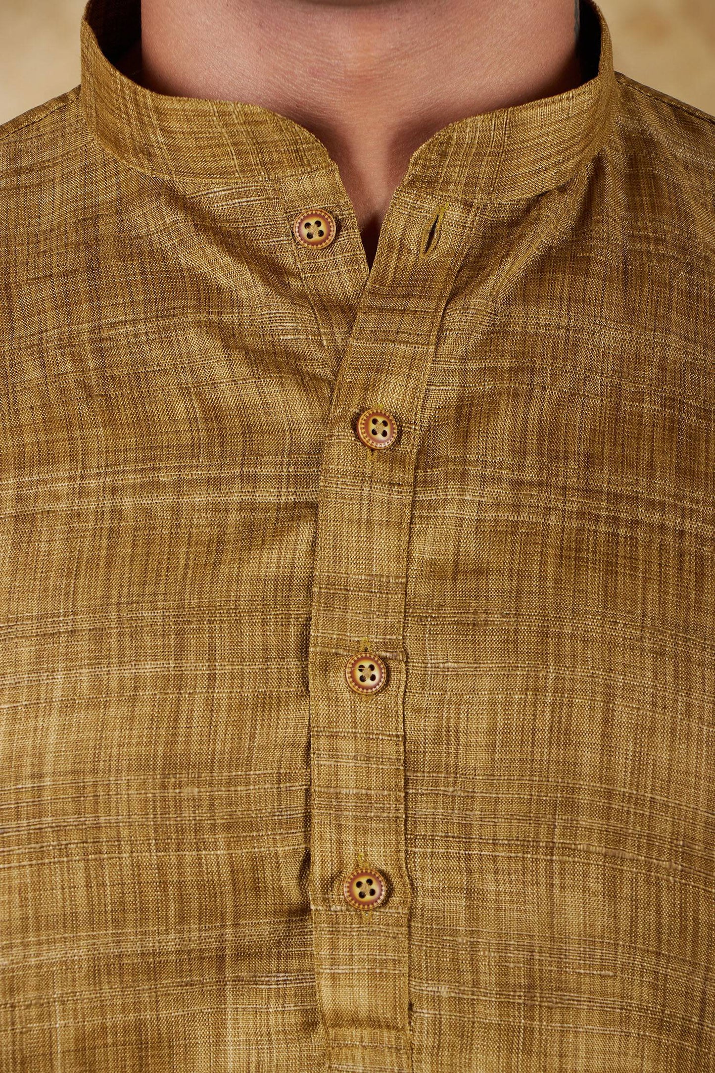 Bluesaanchi Men's Mustard Textured Kurta Set | Swadesiicart