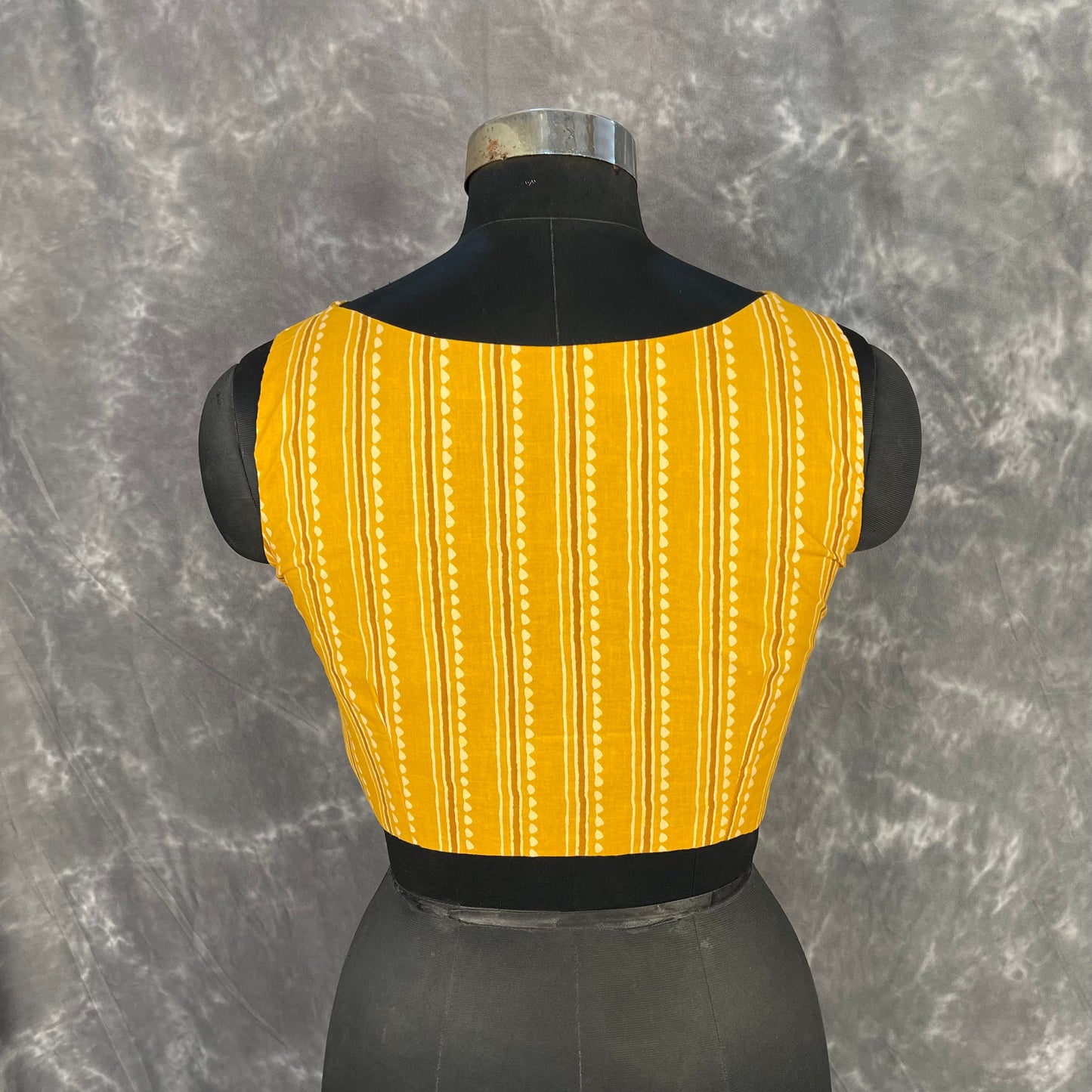 Ujla Savera Orange Coloured Cotton Printed Ready to Wear Blouse - kapda Tailor | Swadesiicart