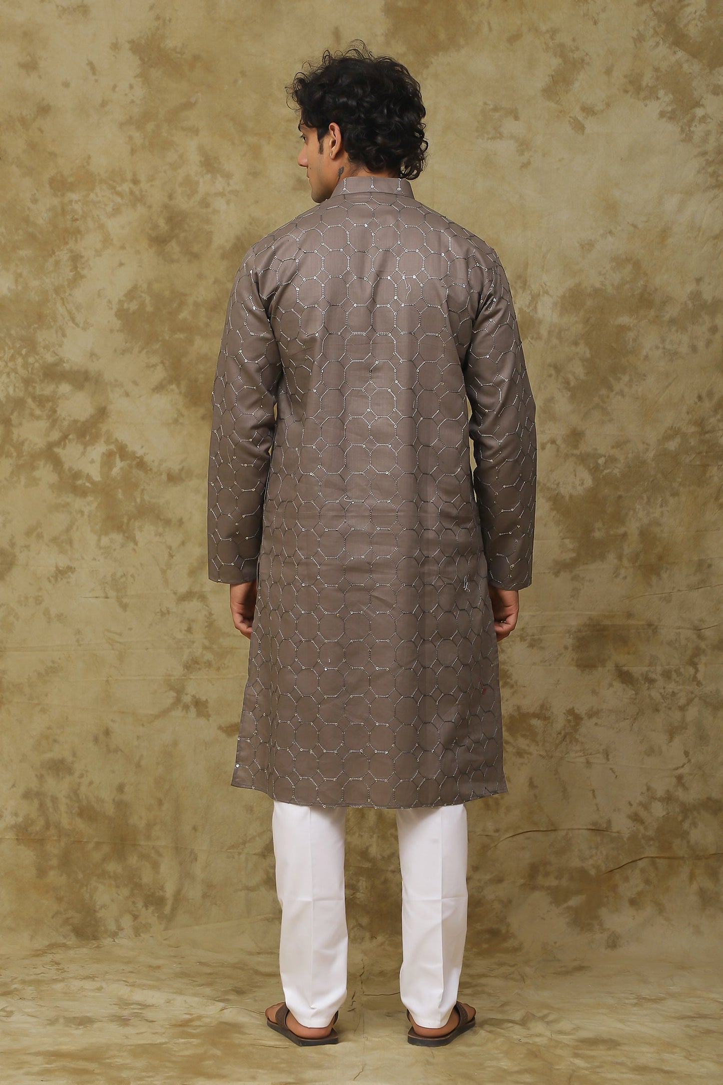 Bluesaanchi Men's Mud Octagon Sequin Threadwork Kurta Set | Swadesiicart