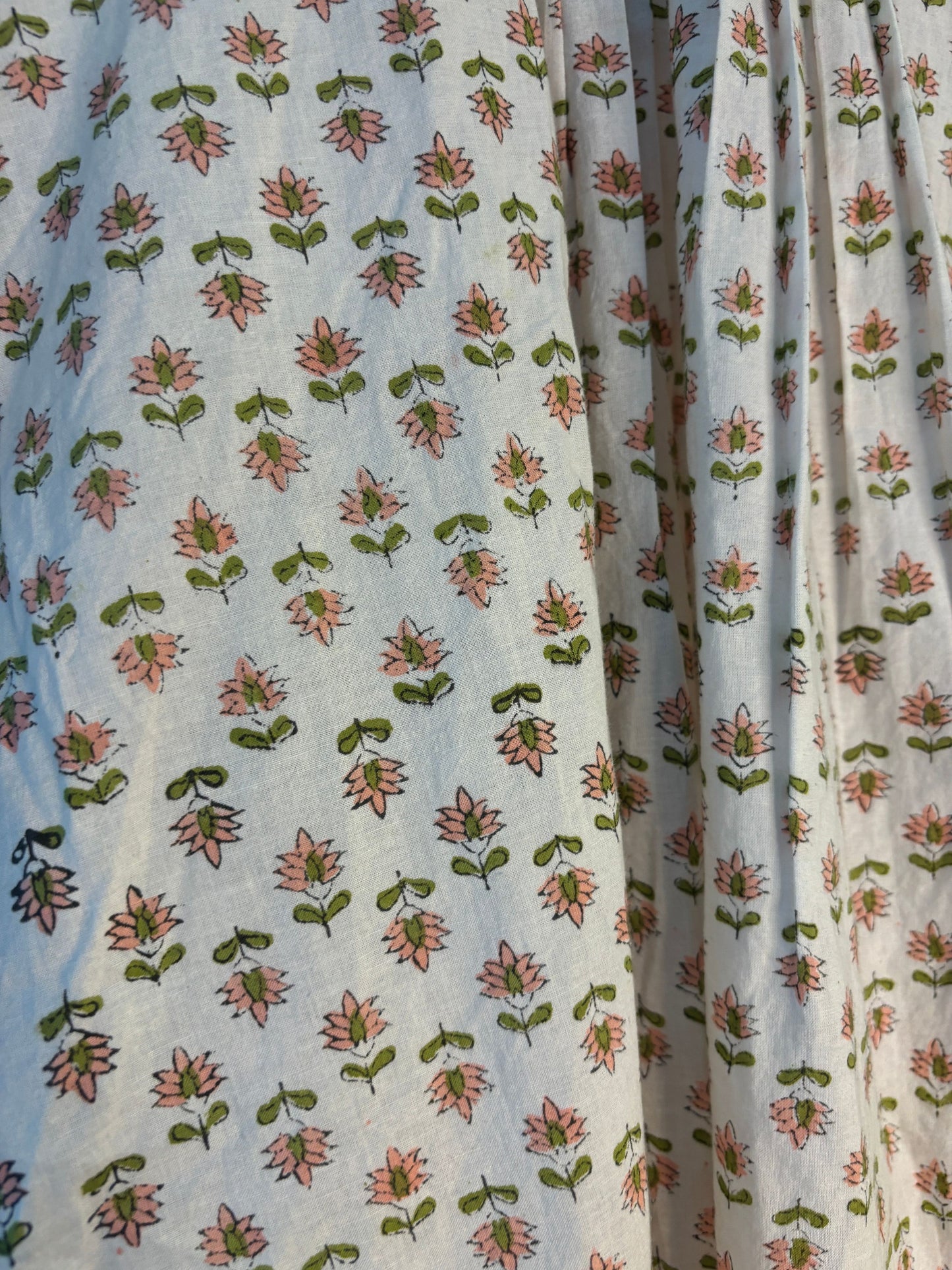 trueBrowns Print Short Kurta | Swadesiicart