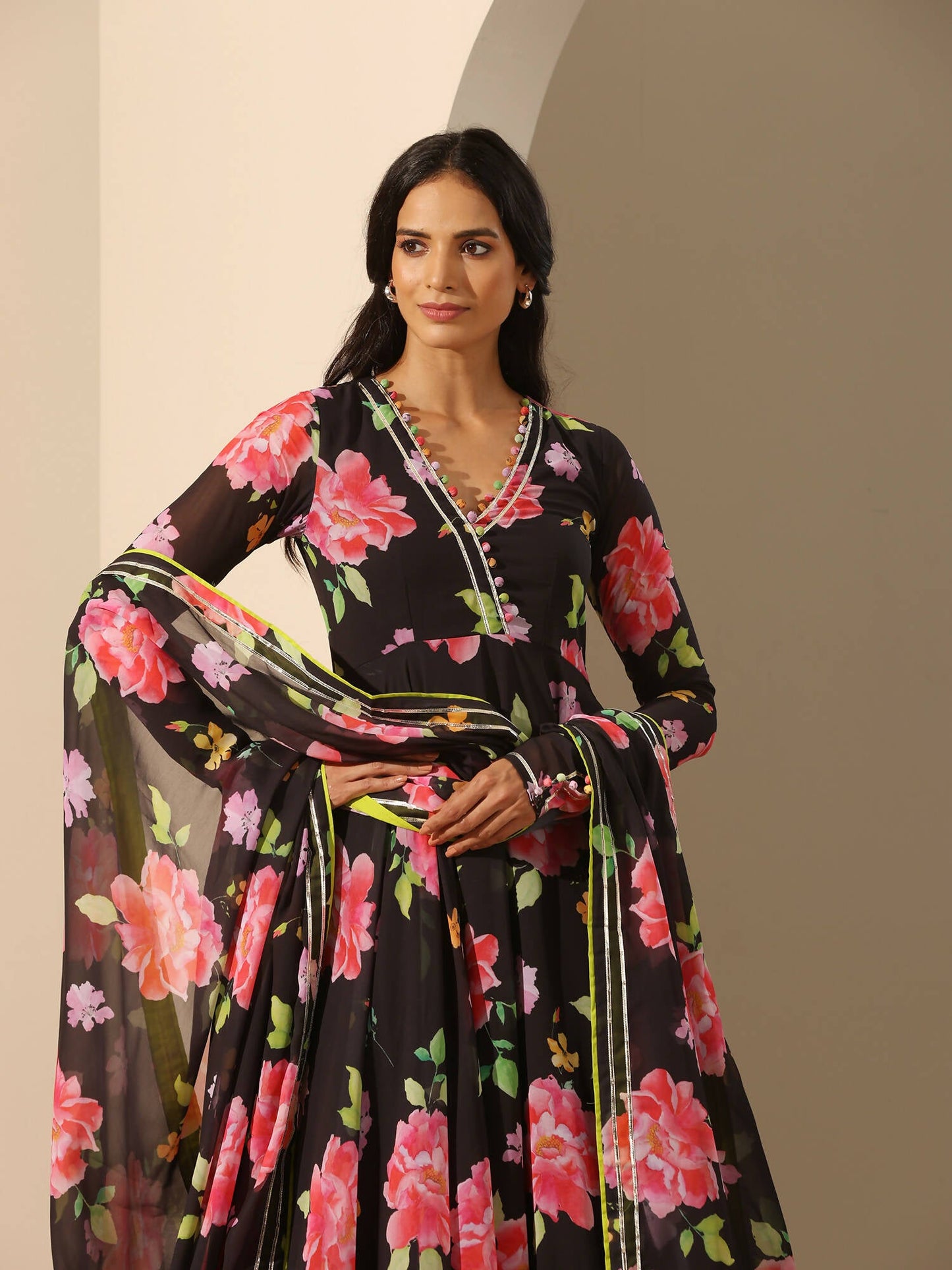 Pomcha Jaipur Black Gul Gulabi Phool Anarkali Set | Swadesiicart