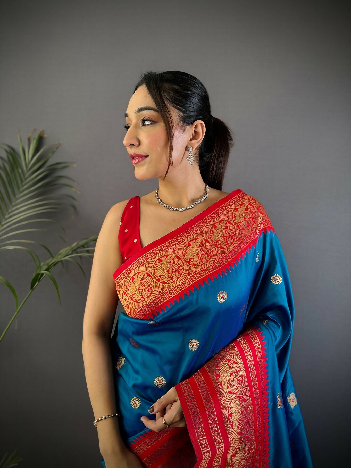 Joban Fashion Banarasi Royal Blue Woven Soft Silk Saree | Swadesiicart