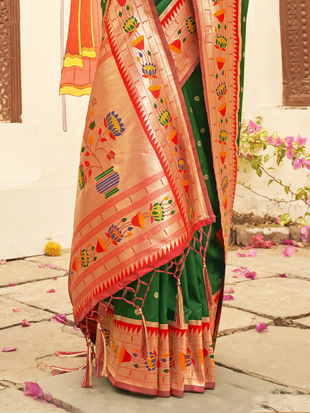 Shree Shyam Fashion Silk Blend Dark Green Saree