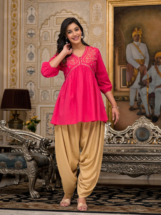Juniper Women's Fuchsia Embroidered Cotton Tunic And Pant Co-Ord Set With Mirror & Zari Work - Swadesiicart