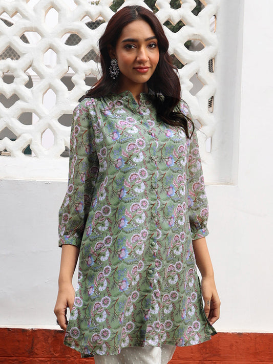 Janasya Regular Weightless Georgette Sage Floral Band Collar Tunic | Swadesiicart