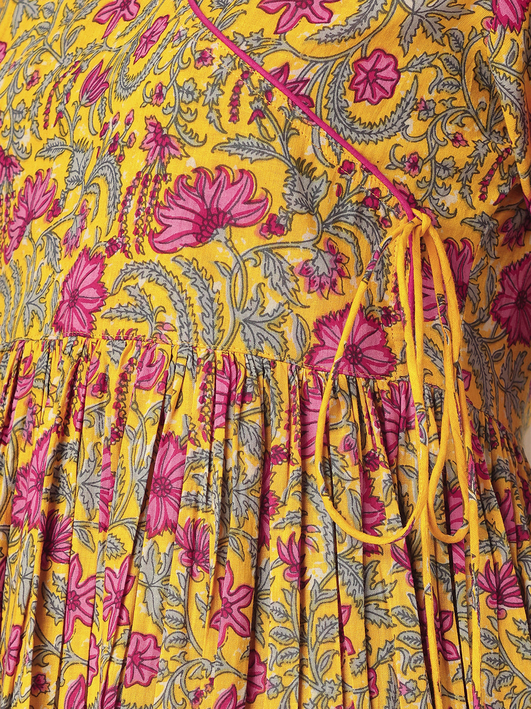 Janasya Bright Cotton Floral Angrakha Kurta Set | Swadesiicart