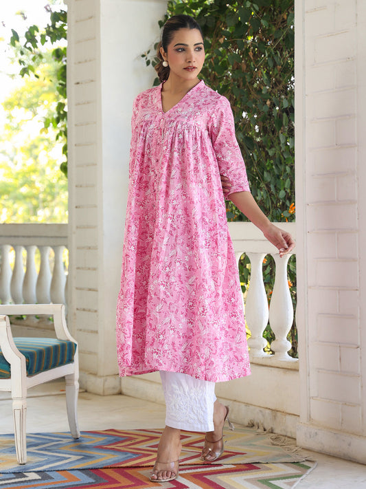 Janasya Light Cotton Floral Empire Kurta - Swadesiicart