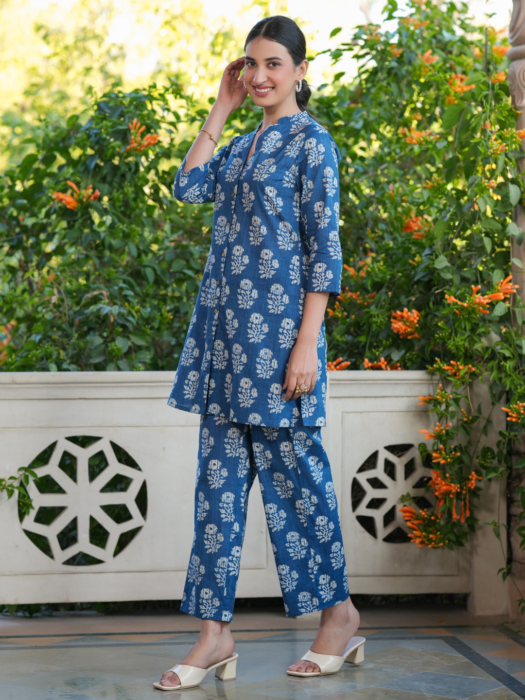Janasya Dark Cotton Batik Straight Top & Bottom Set | Swadesiicart