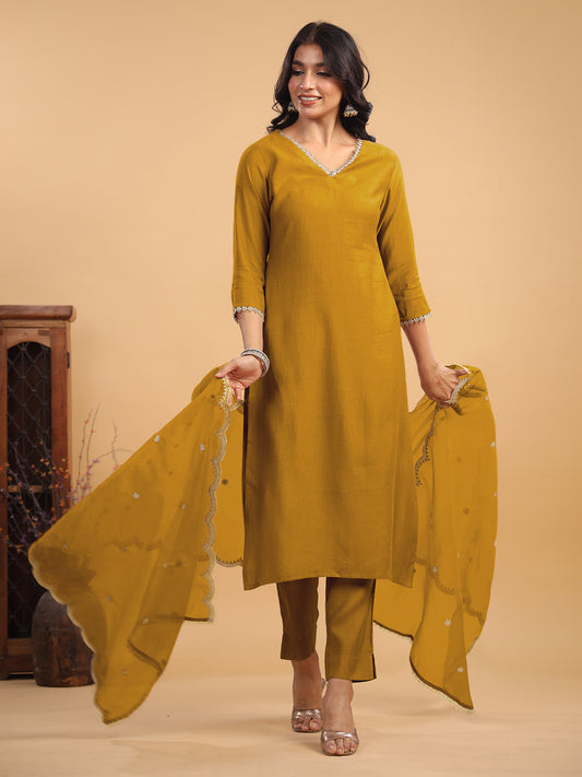 Janasya Light Chanderi Solid Straight Kurta Set | Swadesiicart