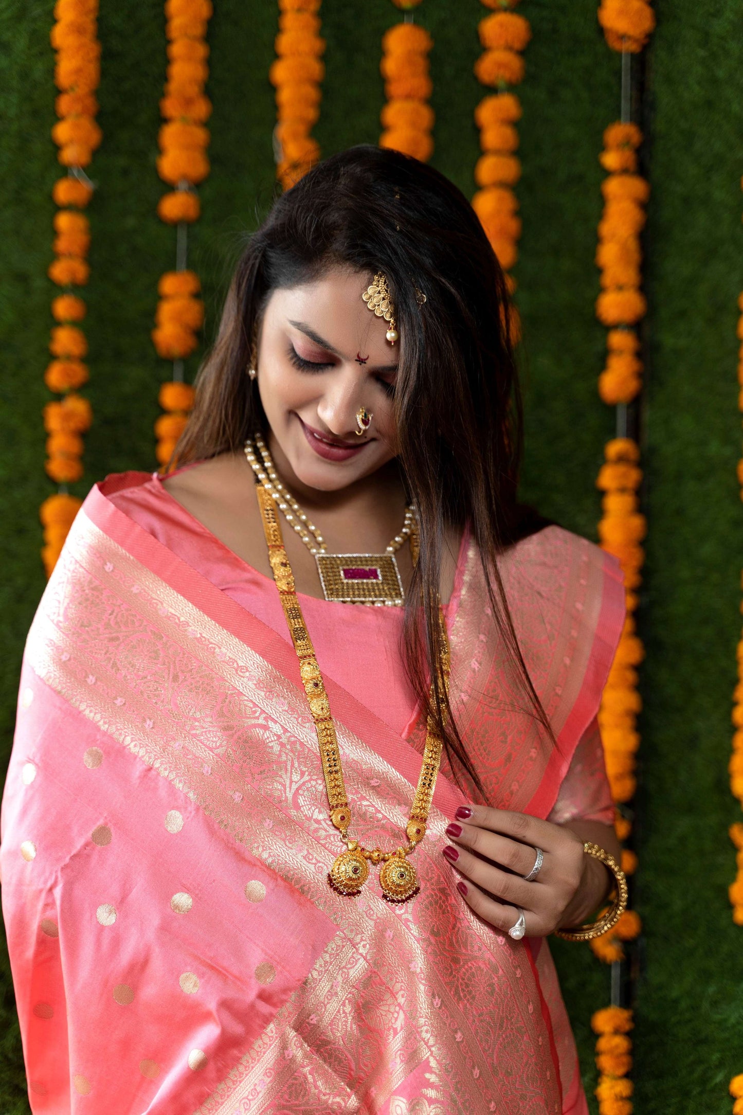 Jyoti Fashion Women's Peach Handloom Banarasi Silk Zari Woven Saree with Blouse | Swadesiicart