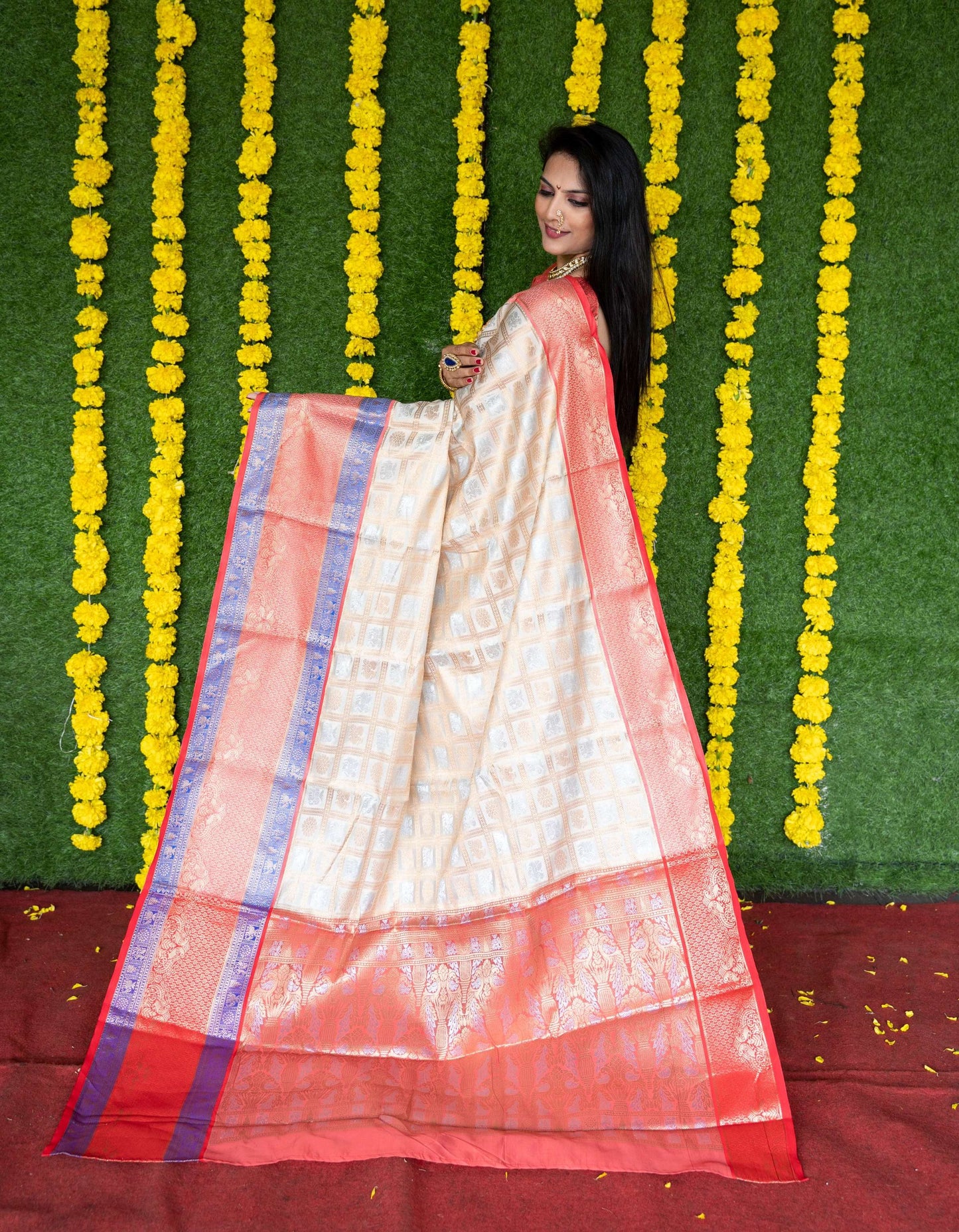 Jyoti Fashion Women's Off White Kanchipuram Silk Zari Woven Saree with Blouse | Swadesiicart
