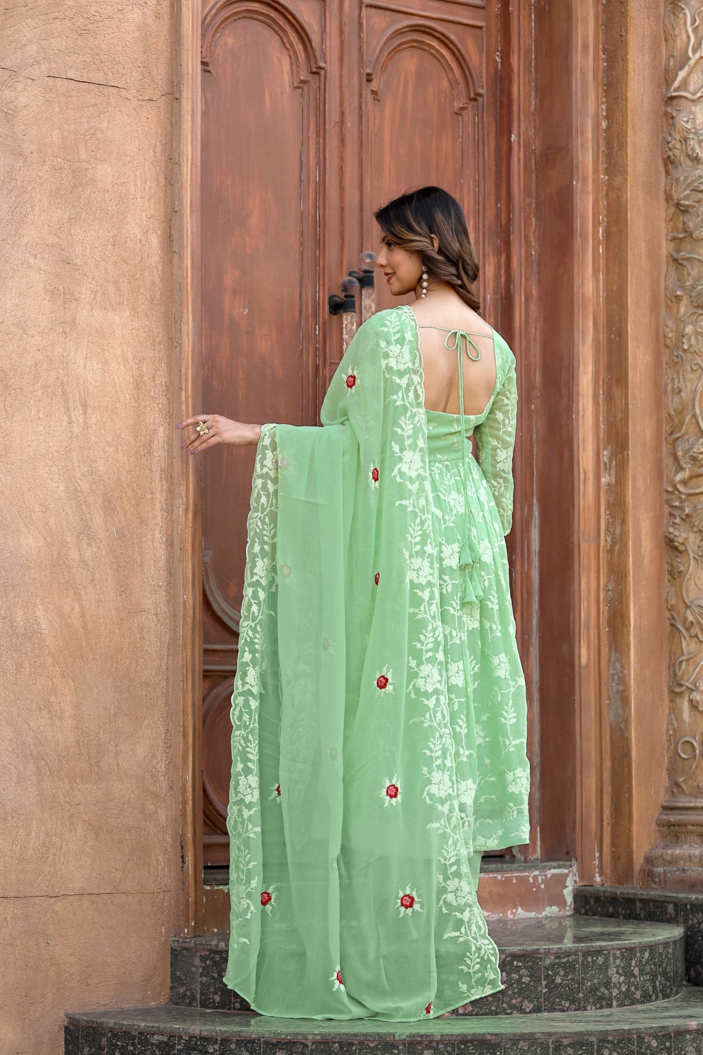 Jyoti Fashion Women's Pista Green Faux Georgette Resham Embroidered Kurta Set with Dupatta | Swadesiicart
