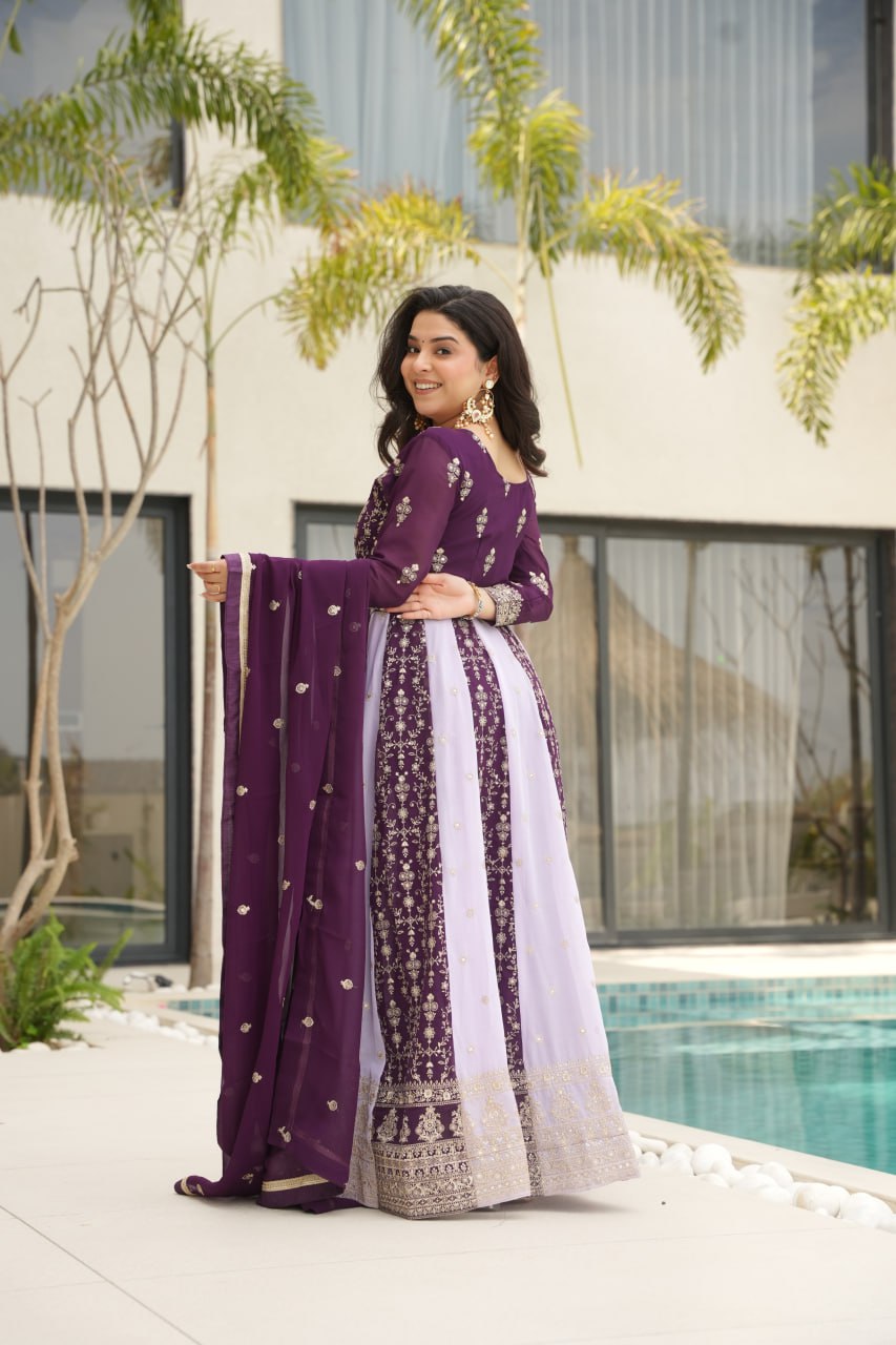 Jyoti Fashion Women's Purple Faux Blooming Zari & Sequins Embroidered Anarkali Set With Dupatta | Swadesiicart