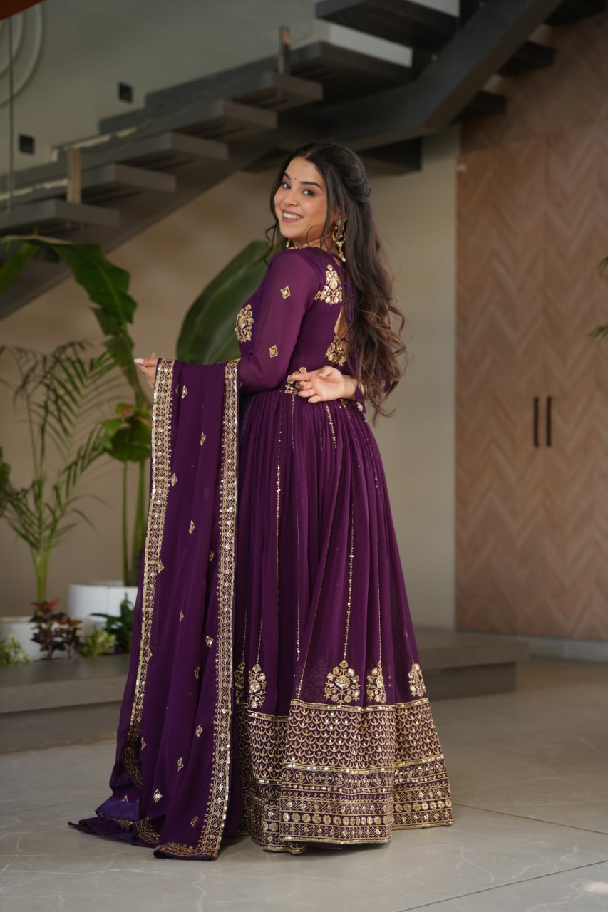 Jyoti Fashion Women's Purple Faux Blooming Zari & Sequins Embroidered Anarkali Set With Dupatta | Swadesiicart