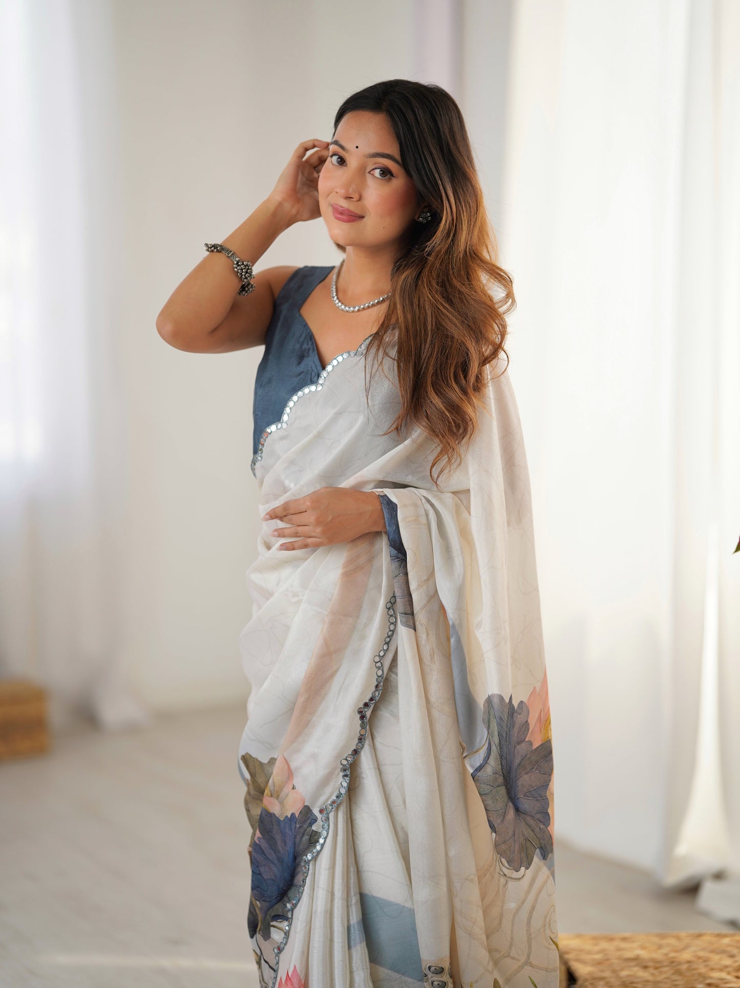 Jyoti Fashion Women's Off White Chinon Digital Printed Designer Saree with Blouse - Swadesiicart