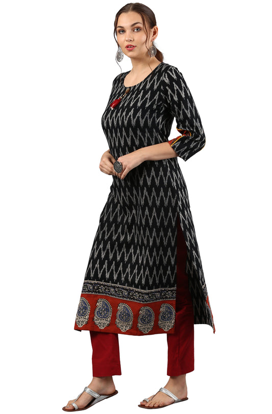 Janasya Black Cotton Ikat Straight kurta - Swadesiicart