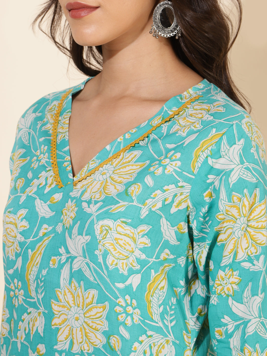 Janasya Aqua Blue Cotton Floral Printed Casual Kurta | Swadesiicart