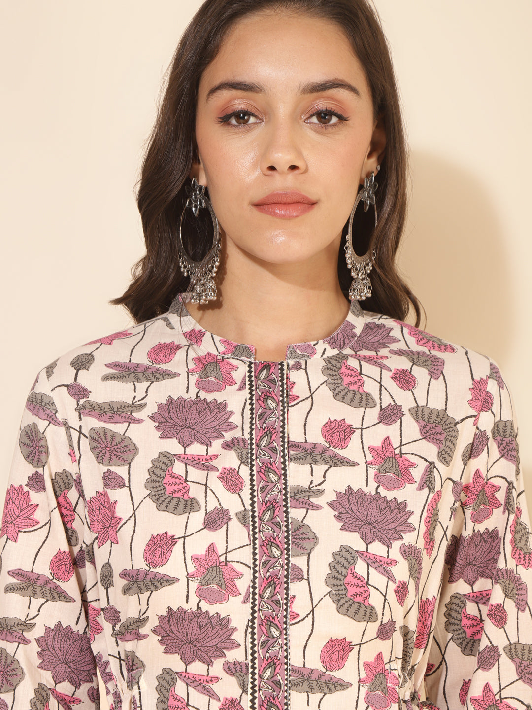 Janasya Beige Cotton Floral Printed Casual Kurta | Swadesiicart