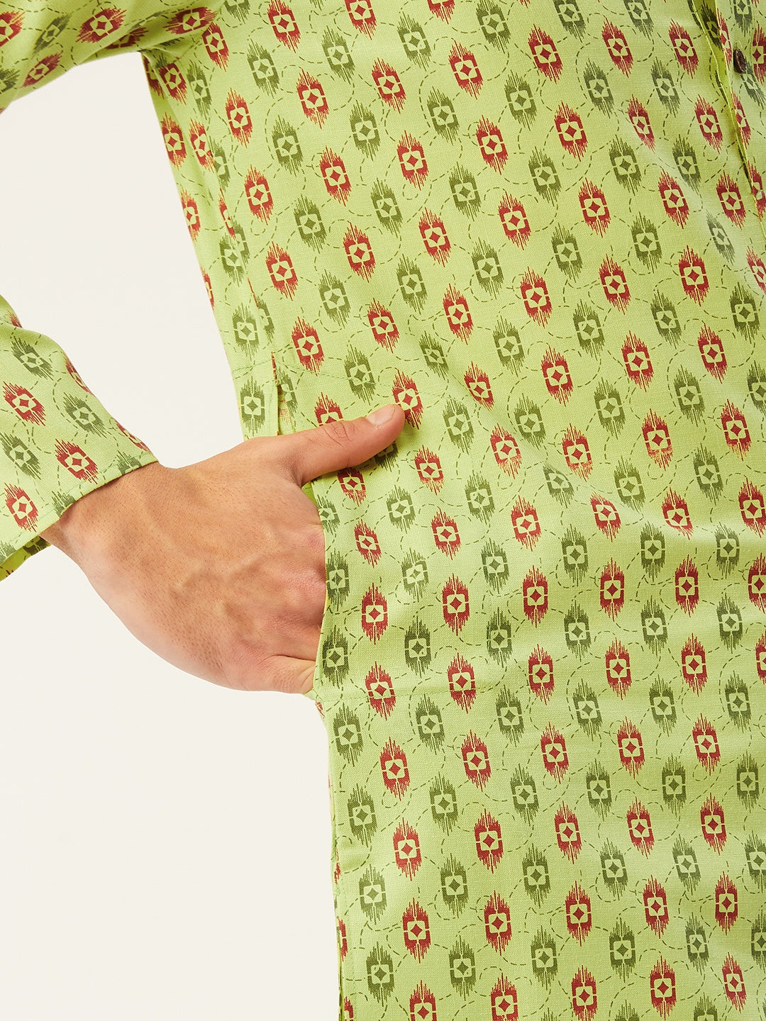 Jompers Men's Green Cotton Ikat printed kurta Pyjama Set | Swadesiicart