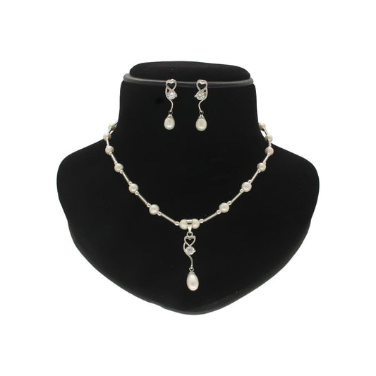 J Pearls Jivika Pearl Pendant Set