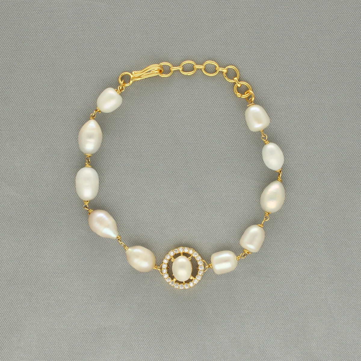 J Pearls Yasti Pearl Bracelet - Swadesiicart